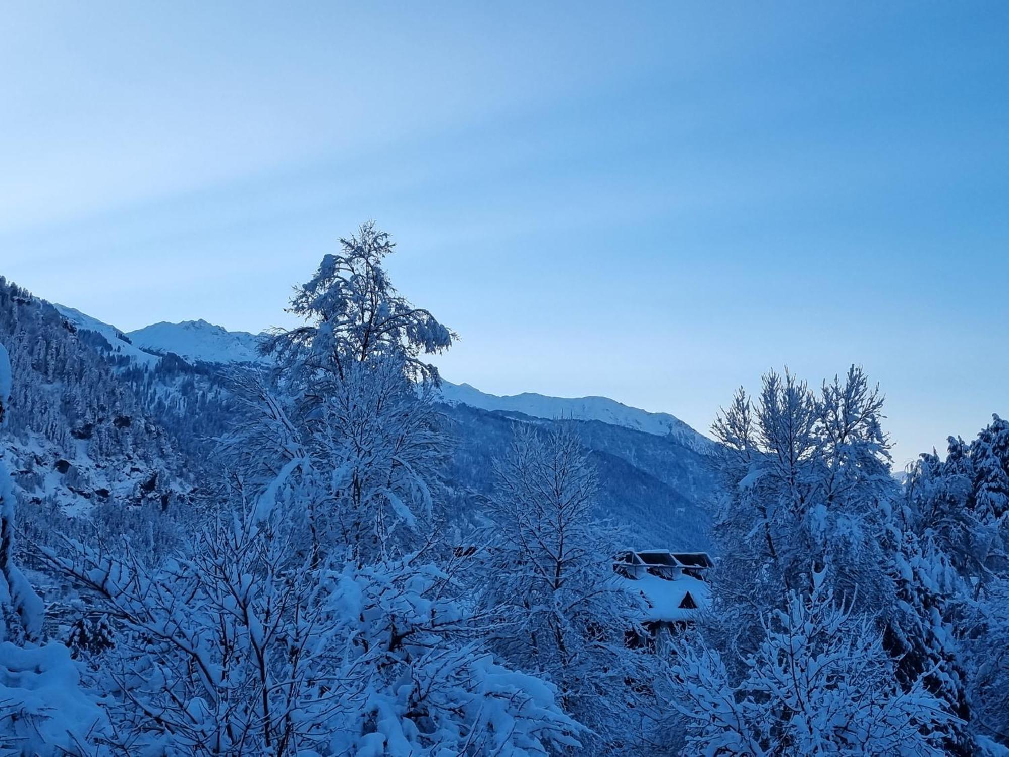 Banon Resorts Manāli Zewnętrze zdjęcie
