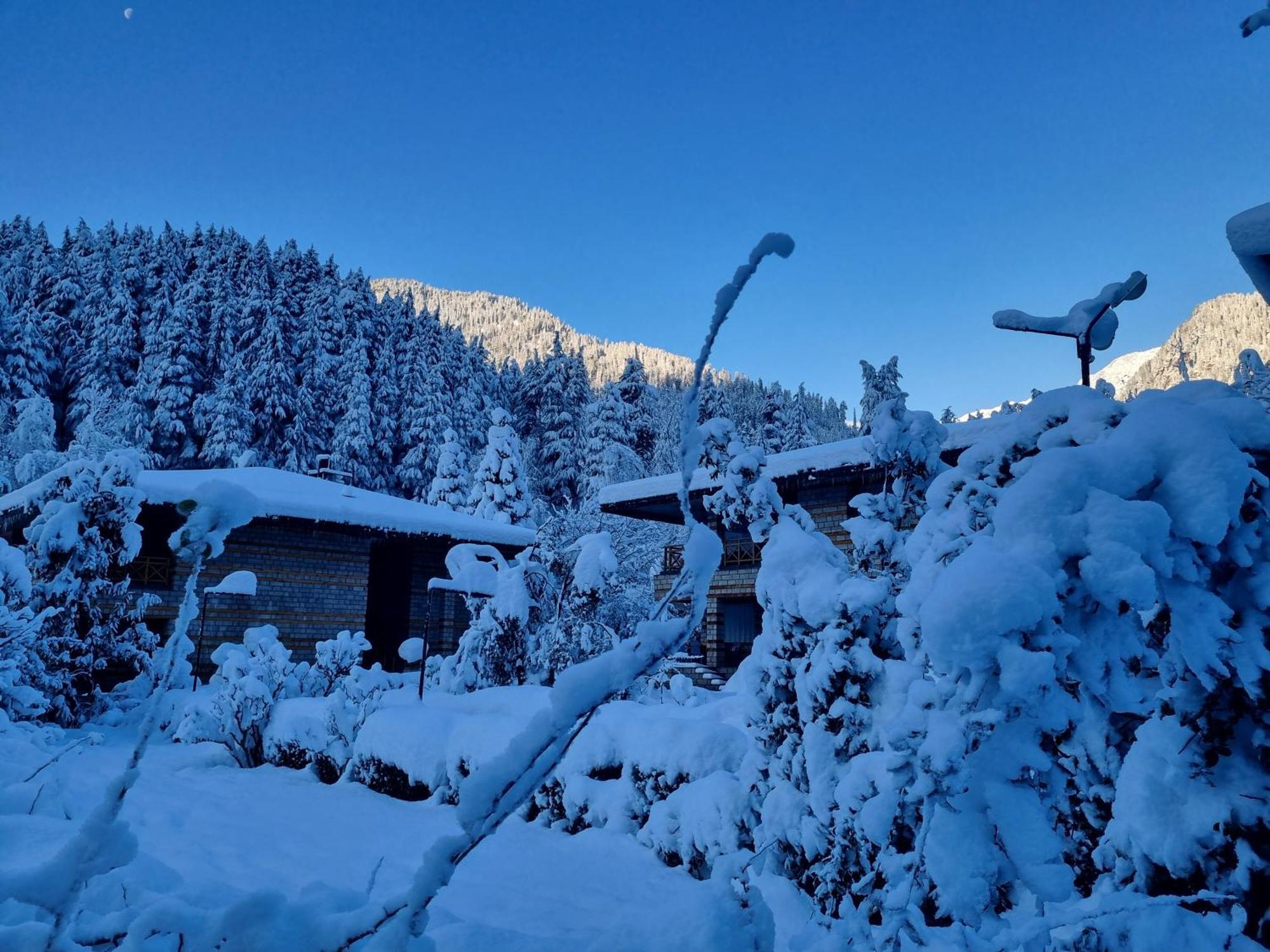 Banon Resorts Manāli Zewnętrze zdjęcie